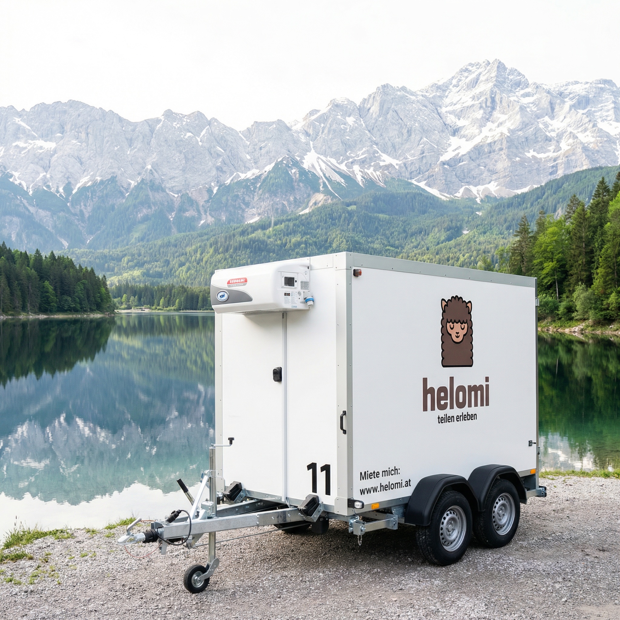 helomi Kühlanhänger am Bergsee